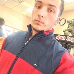 Meet your Posher, Adrian